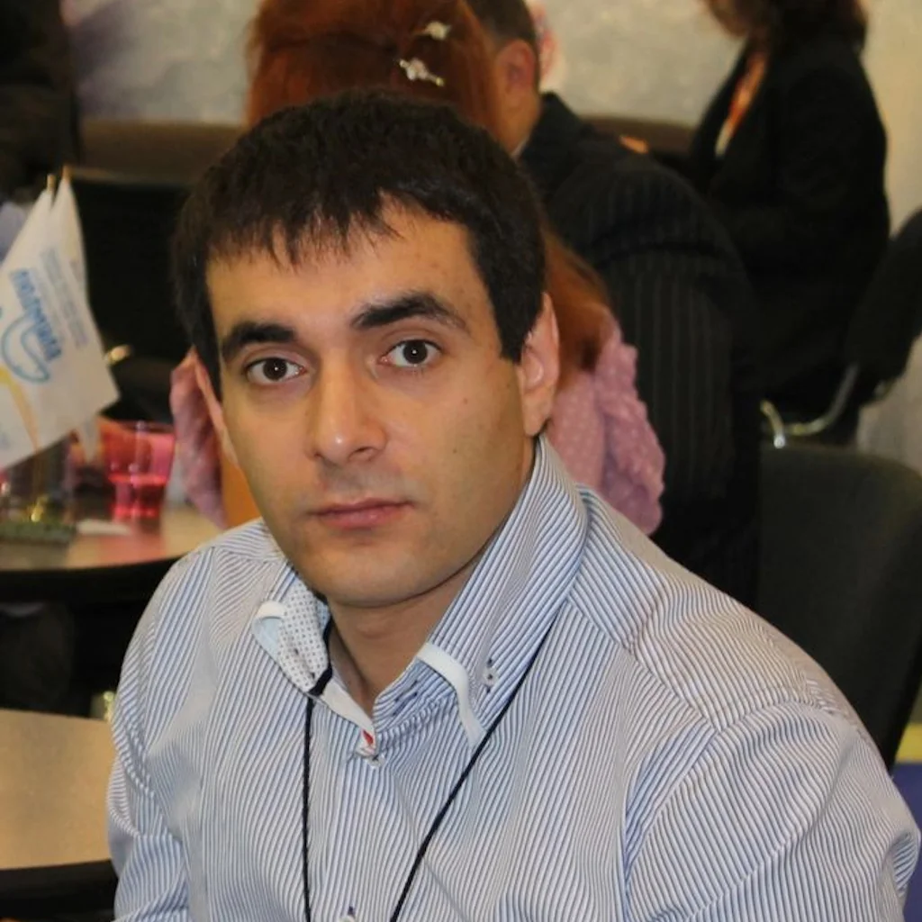 Эдуард Петросян